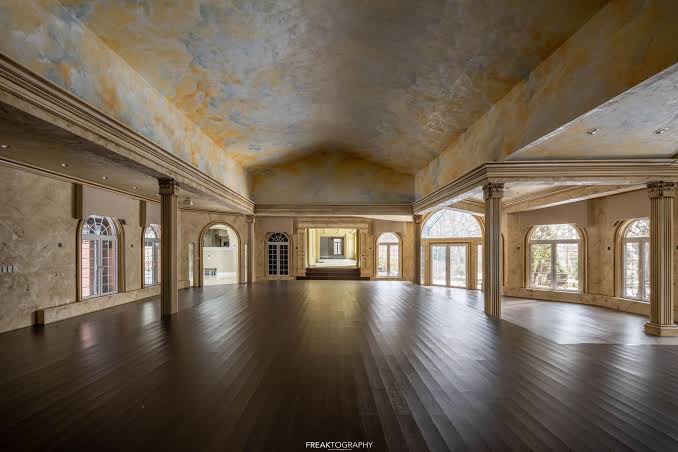 Inside the decaying halls of an abandoned multi-million dollar estate..